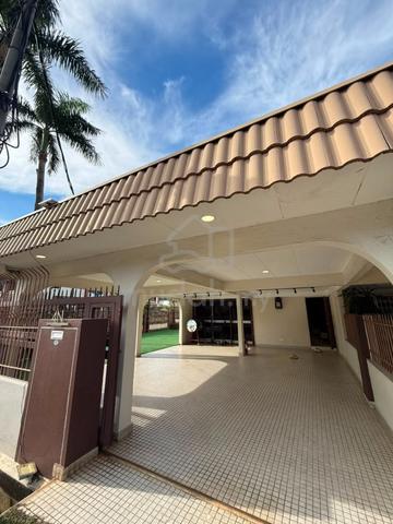 Corner Semi-D for Sale, Melaka Town 1