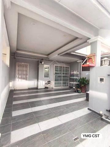 [ FULL LOAN ] RENOVATED !! 18x56 Hulubalang 2 Sty Terrace House Klang 1