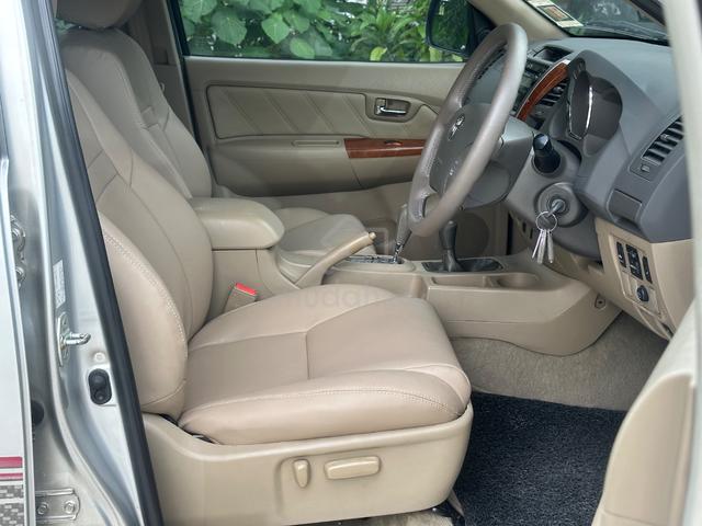 【NEGO】2010 Toyota FORTUNER 2.7 V FACELIFT (A) - 4