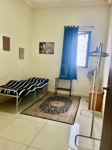 Bilik kosong lelaki season garden wangsa maju (free parking 1
