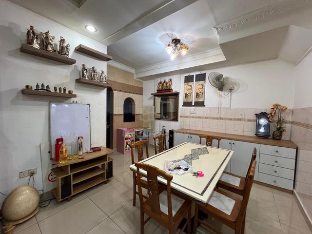 Setia Indah 7 zone 7 double storey house  renovated view n offer 1