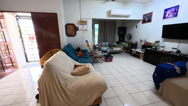 2 Storey Taman Lestari Putra Corner House Seri Kembangan For Sale 1