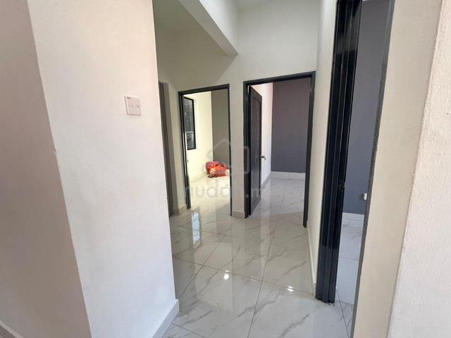 Flat Taman Pelangi Indah 5