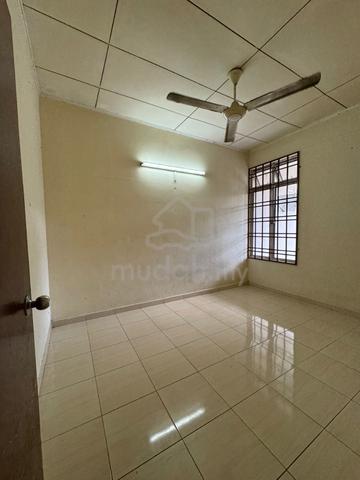 Single Storey Terrace House @ Taman Pasir Putih For Rent 5