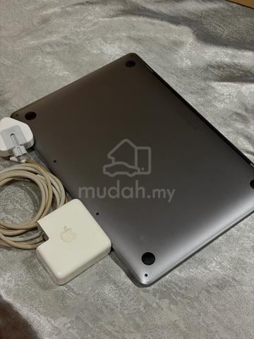 MacBook Pro 13” M2 8/256GB - photo 3 of 5