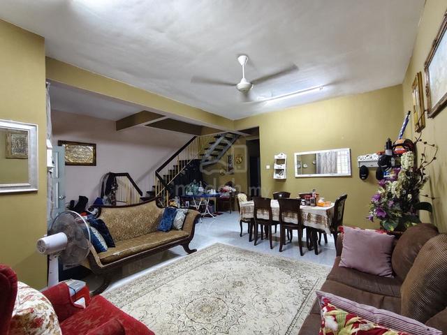 [FACING OPEN]Double Storey Terrace LEP 5,S. Kembangan 1