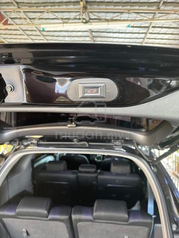 2012 Toyota WISH 1.8 S ZGE20G FACELIFT (A) - 5