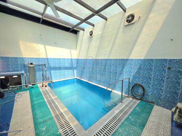 Rumah Banglo | Private Swimming Pool | 6 Bilik 2