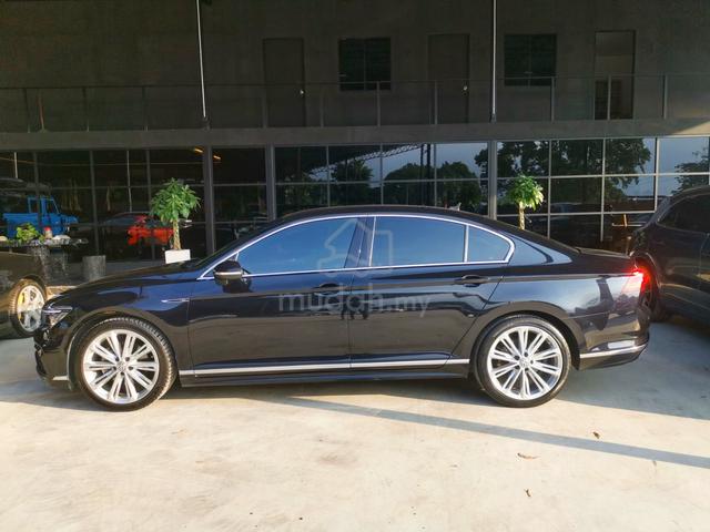 Ori- 2021 Volkswagen PASSAT R-LINE 2.0L (A) - 3