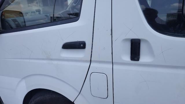 2012 Toyota HIACE 2.5 KDH200R FACELIFT (M) - 5
