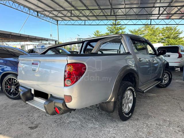 2010 Mitsubishi TRITON 2.5 4X4 (M) Boleh Loan - 2