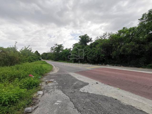 3.85acres Zone Residential Land Mainroad Frontage Garing Permai Rawang 1