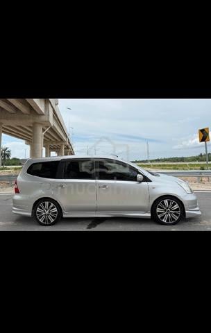 2011 Nissan GRAND LIVINA 1.8 IMPUL (A) - 2