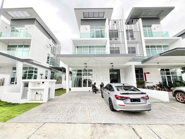 Semi D Clover Residence, Cyberjaya For Rent 1
