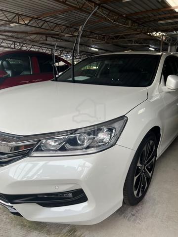 2018 Honda ACCORD 2.0 VTi-L FACELIFT (A) 美车值得驾性价比高 - 2