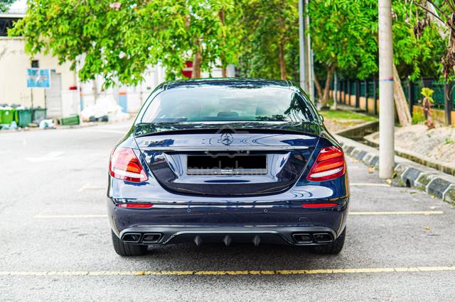 Mercedes Benz E200 Facelift Ambient Light LowMile - 4