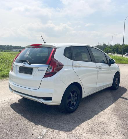 2019 Honda JAZZ 1.5 HYBRID FACELIFT (A) - 4