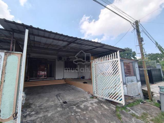 Jalan Dahlia Taman Dahlia Tampoi / Full Loan / Renovated 1