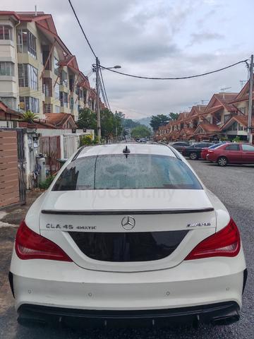 2015 Mercedes Benz CLA45 AMG (CBU) 2.0 (A) - 4