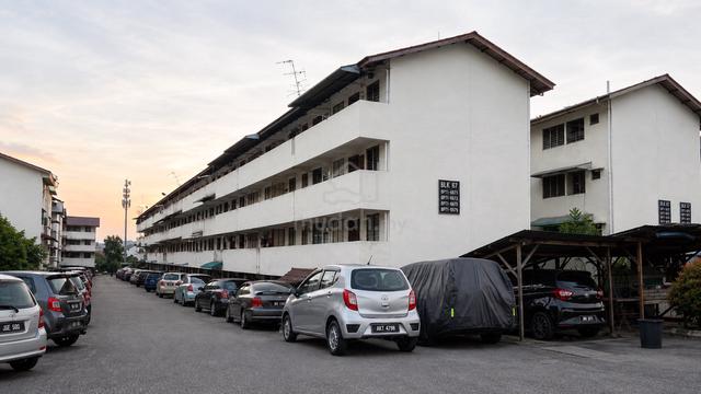 Flat Taman Ungku Tun Aminah 1