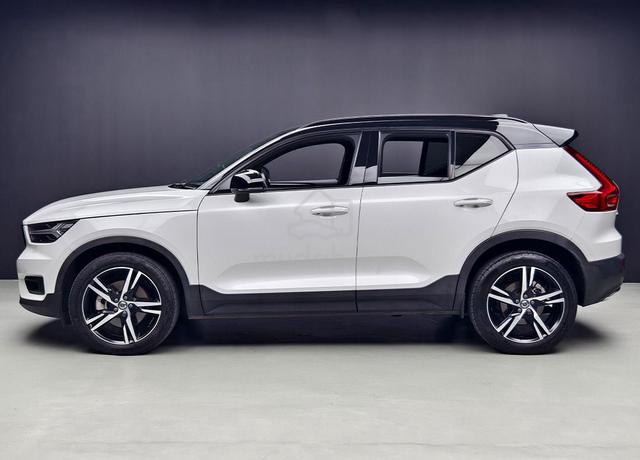 MI-55K 2021 Volvo XC40 2.0 T5 AWD R-DESIGN FSR SUV - 5