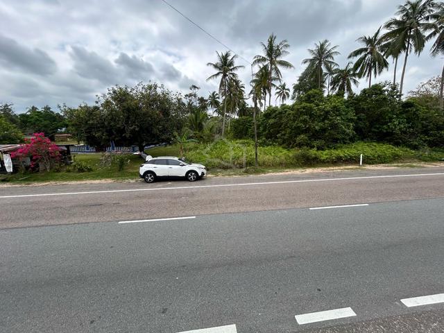 2 ekar tepi jalan mersing endah kg air tawar freehold non bumi 2