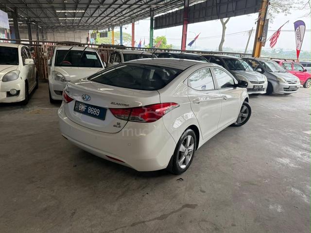 2013 Hyundai Elantra 1.6 (Manual) - 3