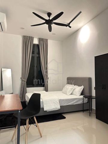 IM 3 Queen sized bedroom for rent 1