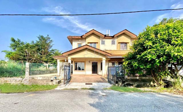 CORNER LOT SEMI D Cluster blok 6 bandar tasik puteri rawang 1