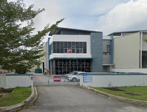 1.5 storey factory @ Semtec Industrial Park, Semenyih 1