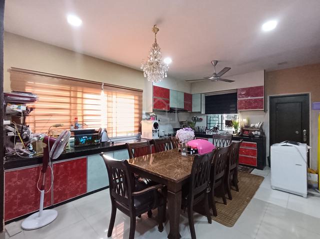 [ Renovated + Extended Kitchen ] 2 storey teres in Semenyih 5