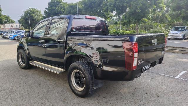 2013 Isuzu D-MAX 2.5 4X4 MY2013 (M) - 3