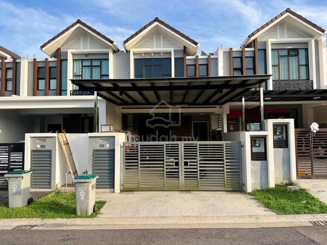 TAMAN SERI AUSTIN (UNBLOCK VIEW / RUMAH CANTiK) 1
