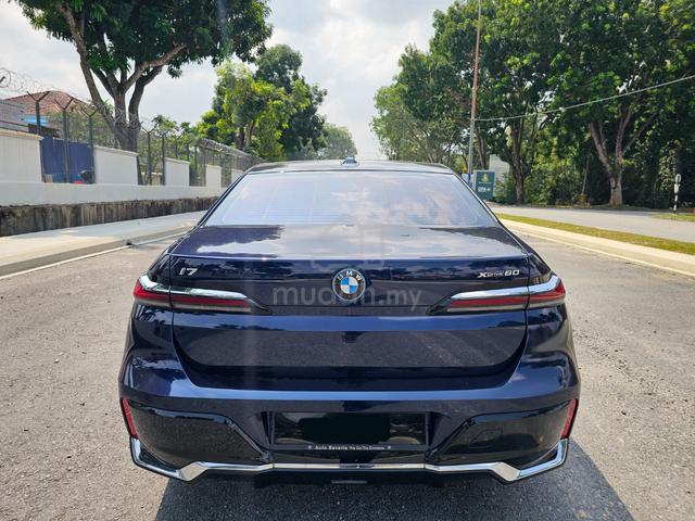 2023 Bmw I7 XDRIVE60 M SPORT G70 Direct Owner - 4