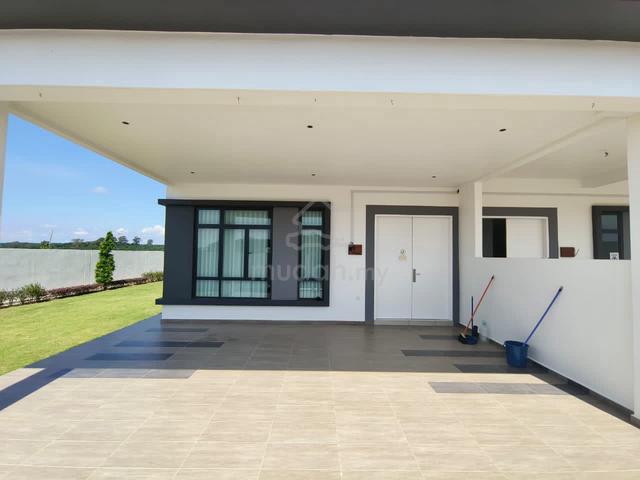 Teres 2 Tingkat | 1540 sq FT | Non Bumi Lot |Kluang 1