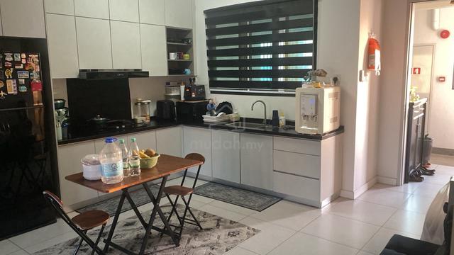 3 Residence 1