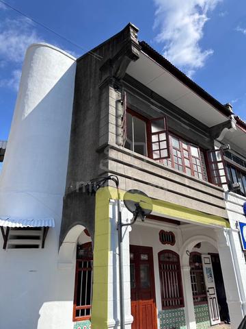 Georgetown new renovated shop house Suitable for cafe, office 1