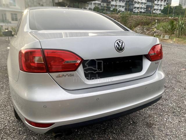 2015 Volkswagen JETTA 1.4 TSI (CKD) (A) - 4