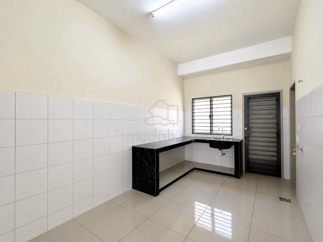 Penduline Rimbayu Double Storey 4R-Move in Condition 1