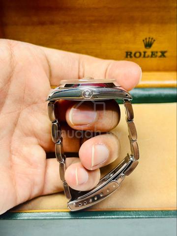 Carousel Image