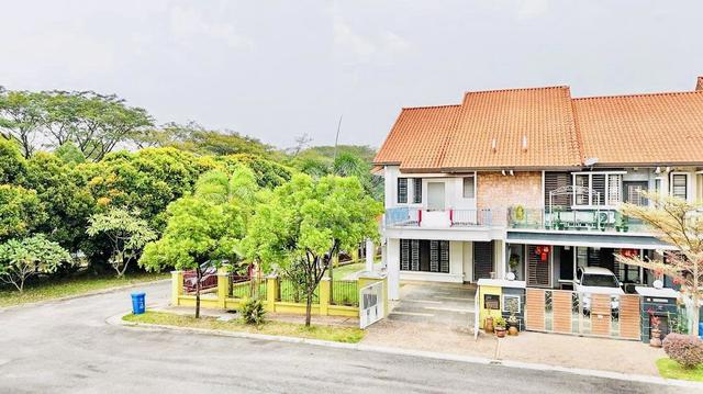 UNIT HOT🔥FOR RENT 2 Storey Corner Lot Superlink Canting, Alam Impian 1