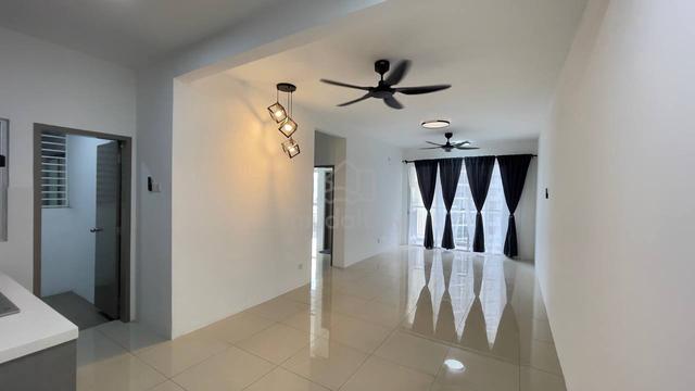 Platinum Splendor Residensi Semarak 1