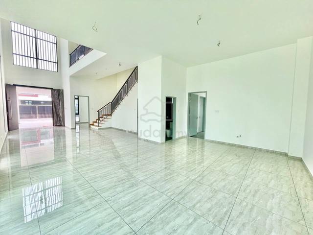 Seri Austin Heights 3 Storey Bungalow Brand New Original with Gymroom 3