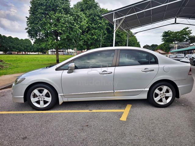 2010 Honda CIVIC 1.8 S-L iVTEC FACELIFT (A) - 3
