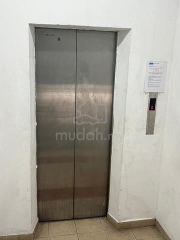 End Lot 1st Floor Office 2400sf Dataran Sunway Kota Damansara MRT 1