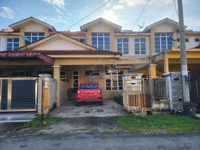TERES 2 TINGKAT TAMAN DESA SOLEHAH, KEMAMAN UNTUK DiJUAL ❗ 1