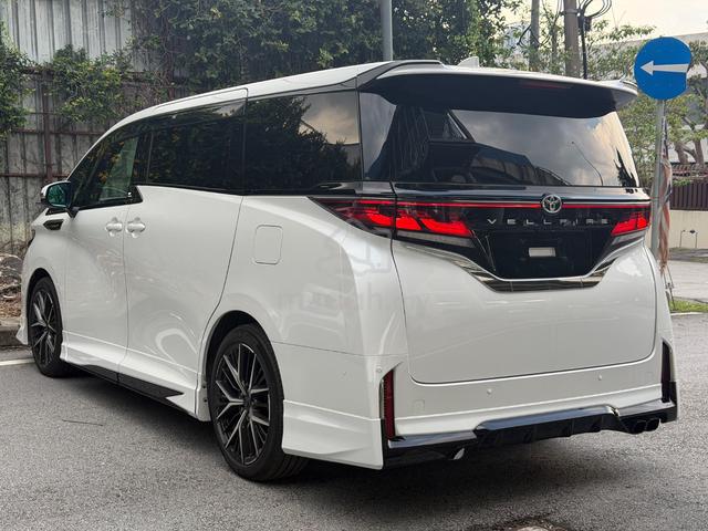 BLACKSEAT GR RIMS2025Toyota VELLFIRE 2.4 Z PREMIER - 3
