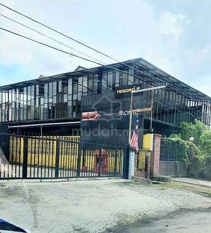 Commercial Semi D facing jalan pasir puteh very near to Ipoh town 1
