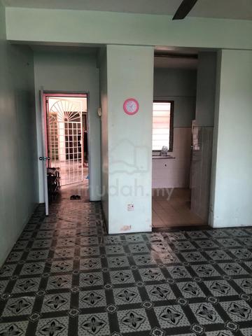 Sri Ros Apartment 3