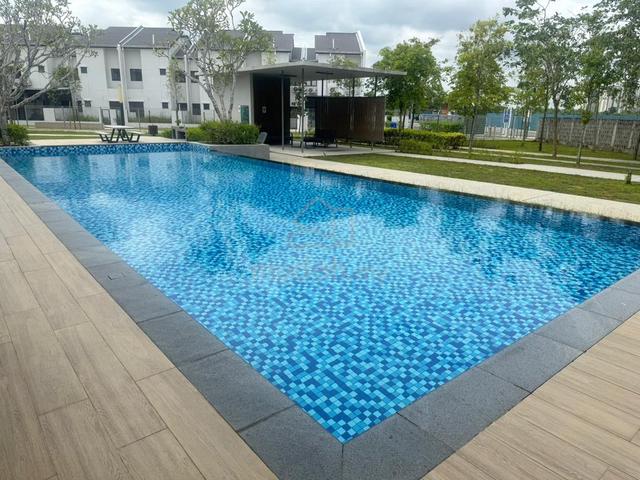 Townhouse for Rent Platinum Residence Dengkil 1
